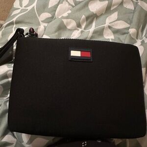 Tommy Hilfiger wristlet